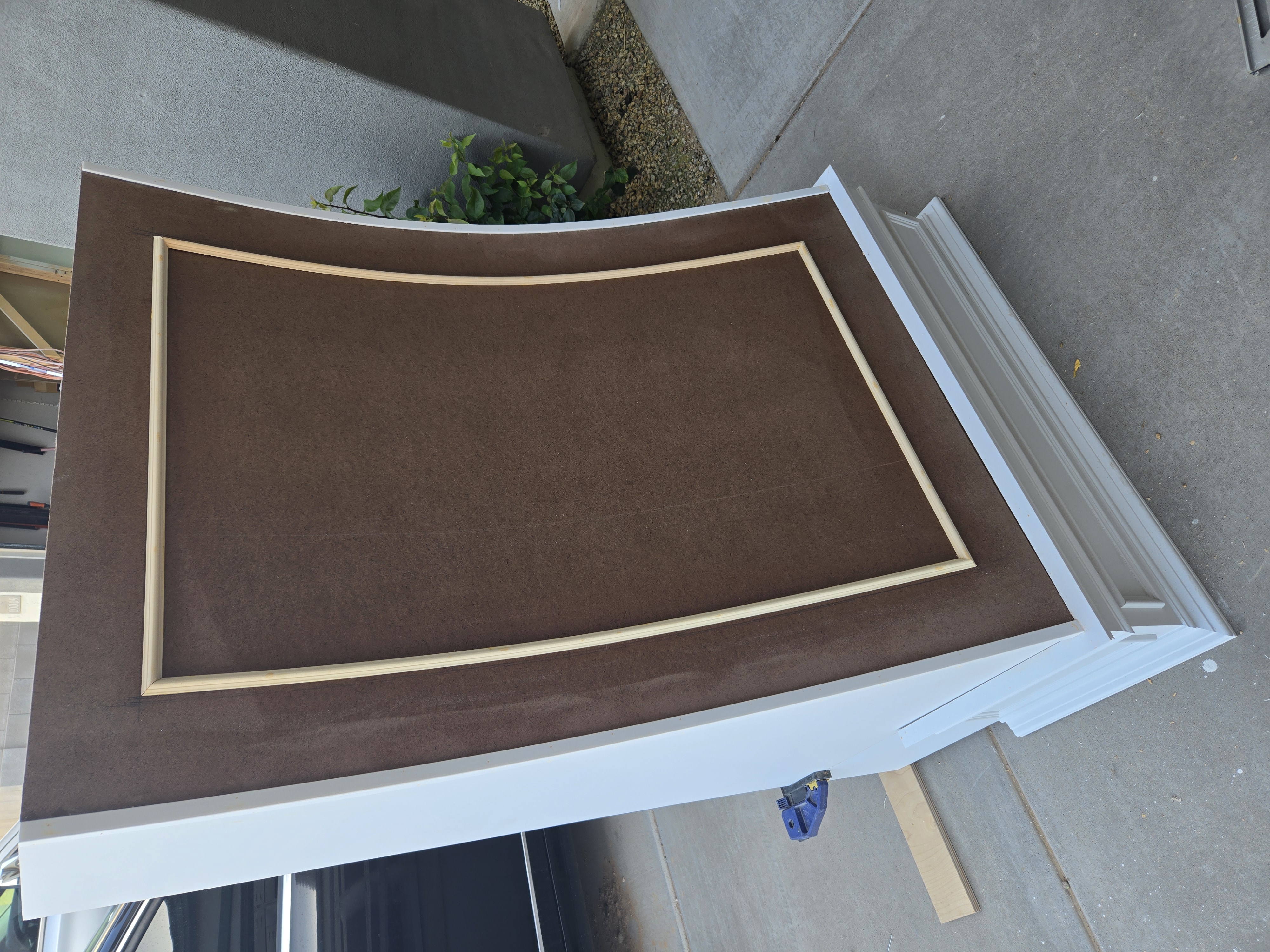 Range hood finished white painted